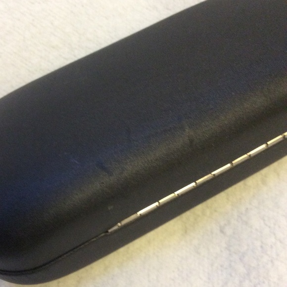 Black Ralph Lauren hard-case for sunglasses - Picture 4 of 10